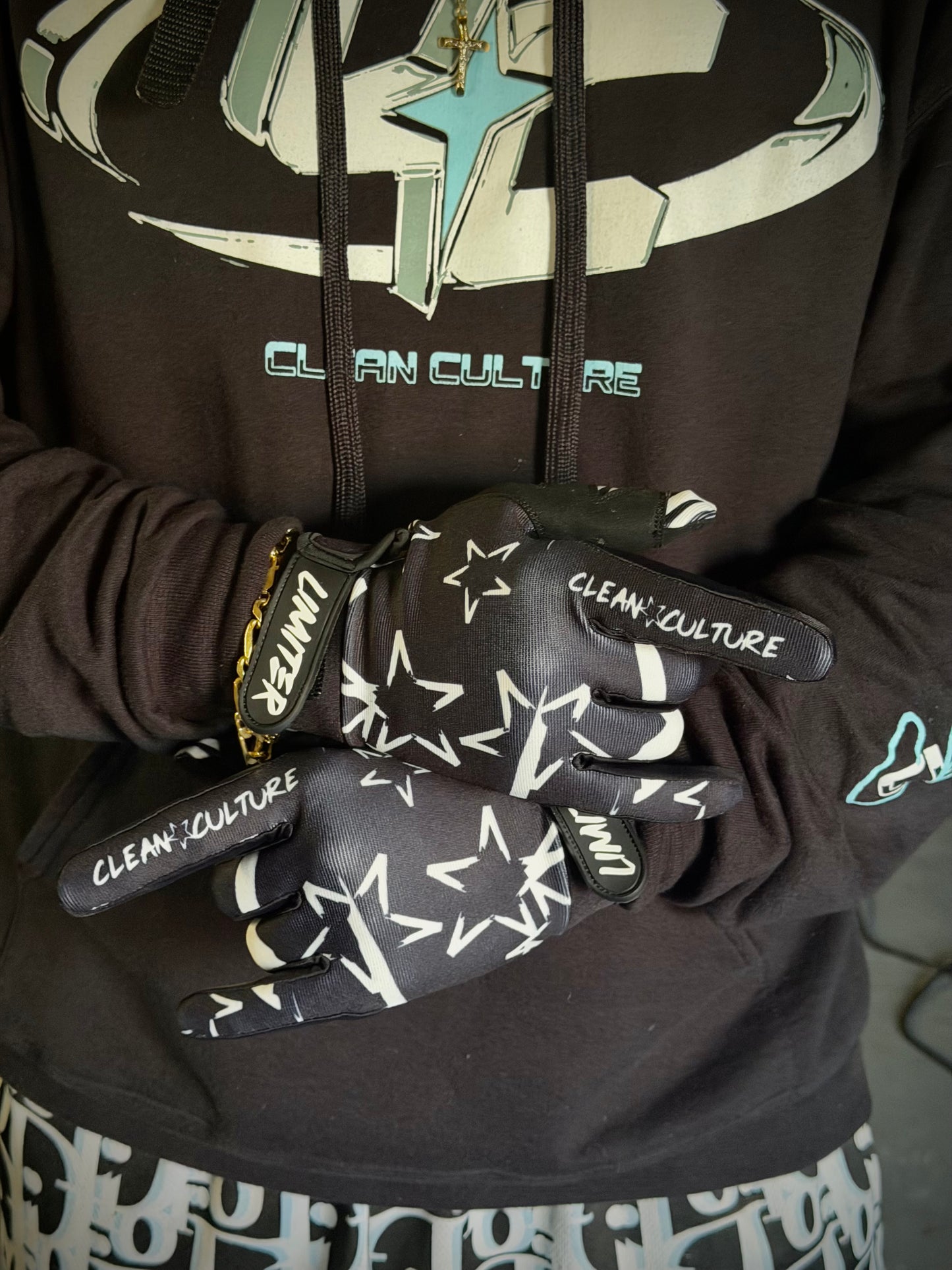 Limited Edition CC Gloves